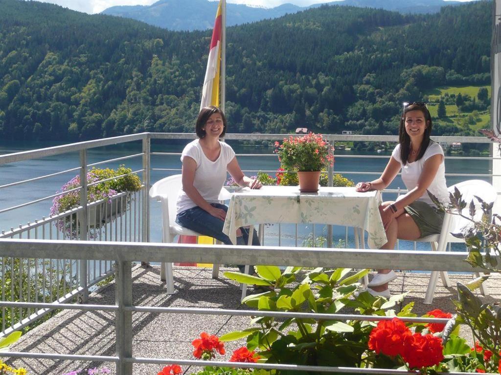 Hotel Haus Franz Millstatt Exterior foto